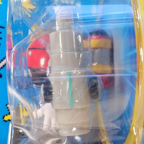 Jakks Pacific Sonic the Hedgehog 4" EGGROBO with BLASTER Sega Collectible New - Picture 11 of 12